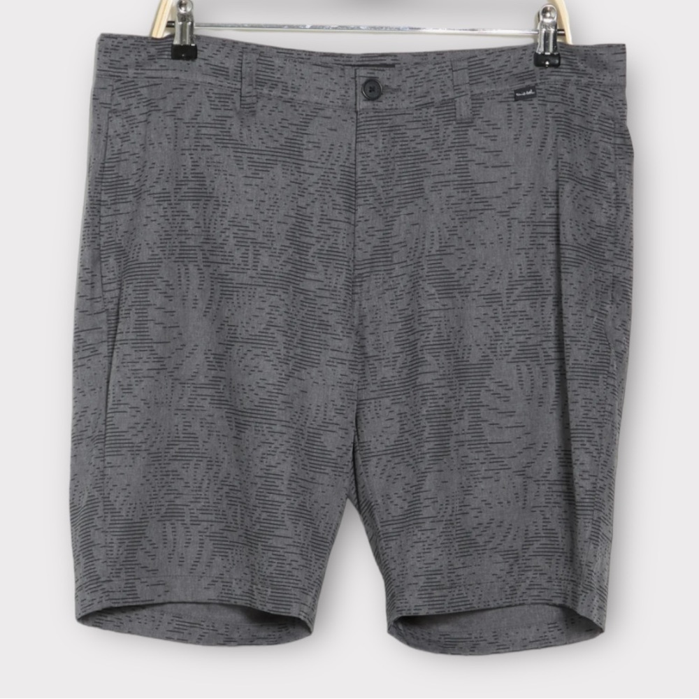 Travis Mathew TravisMathew Men’s Go Fish Shorts Size 42 Performance Hybrid NWT